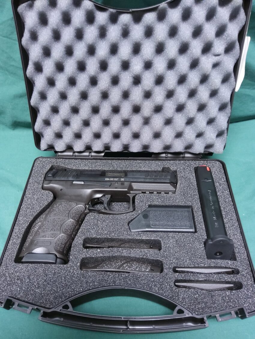 HECKLER & KOCH VP 9 Handguns Semi Auto