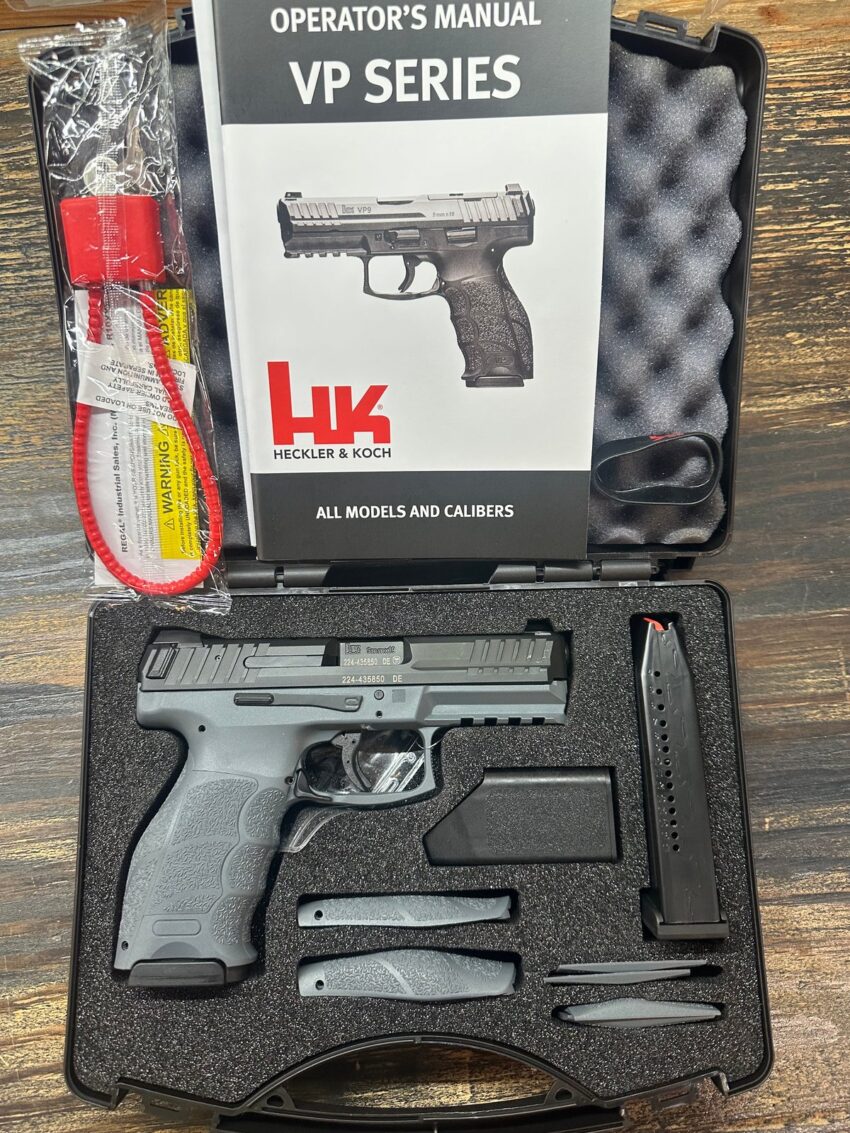 HECKLER & KOCH VP9 Handguns Semi Auto