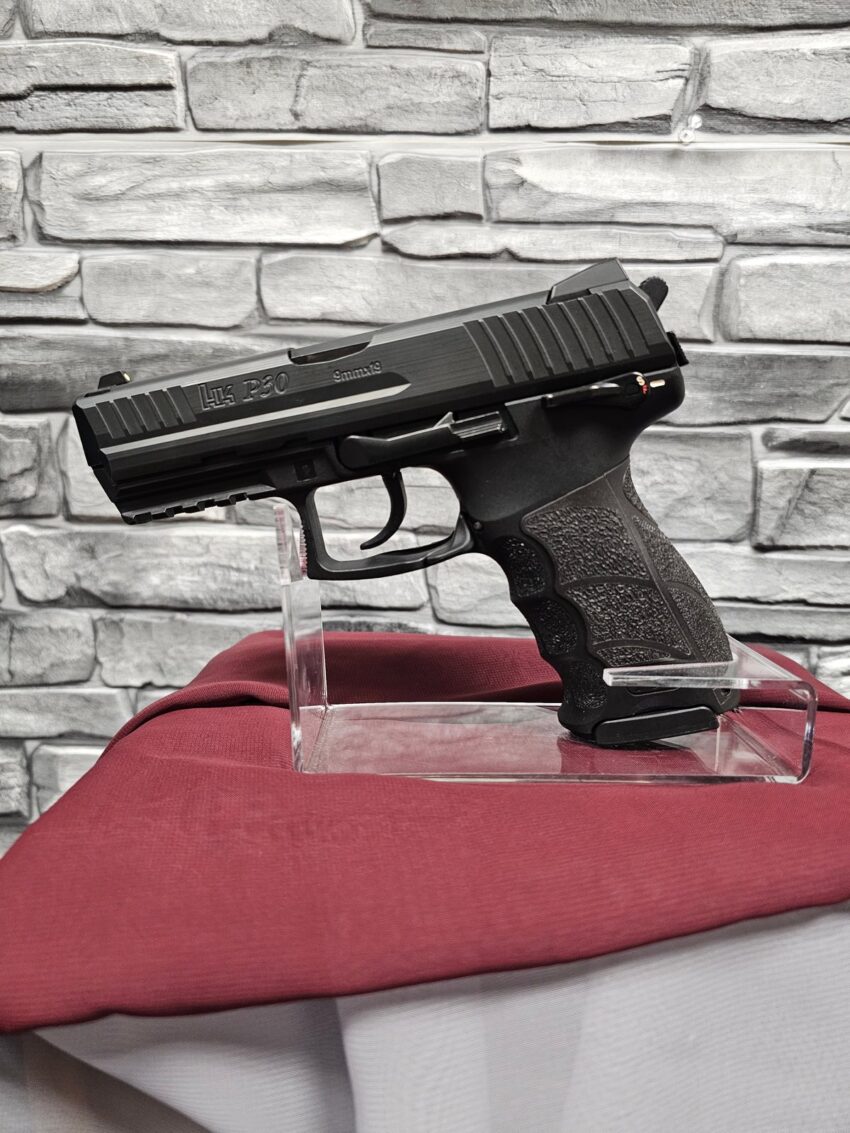 HECKLER & KOCH P30S V3 Handguns Semi Auto