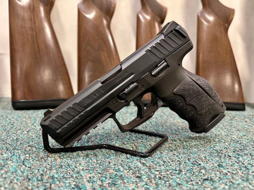 HECKLER & KOCH VP9 Handguns Semi Auto