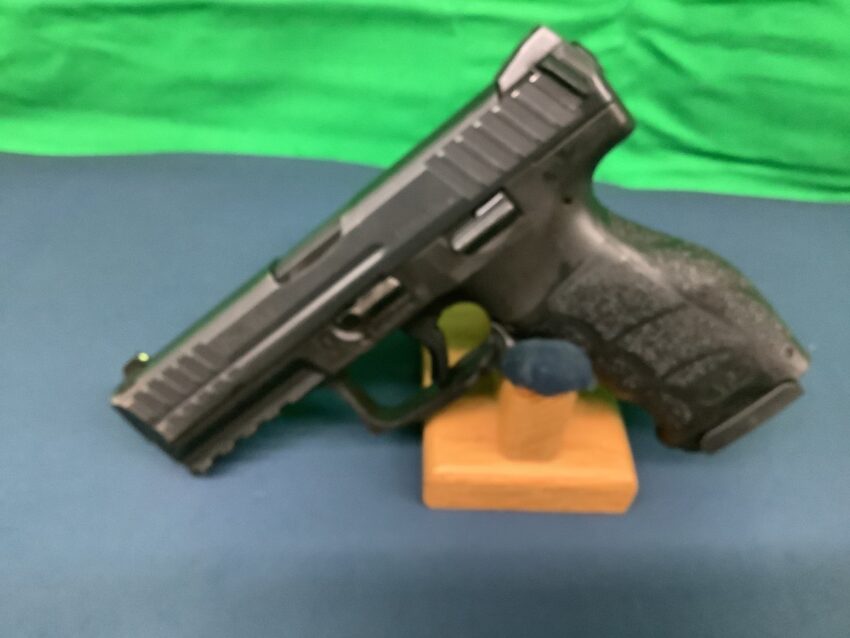 HECKLER & KOCH VP 9 Handguns Semi Auto