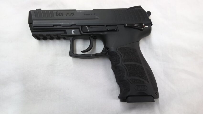 HECKLER & KOCH P30S Handguns Semi Auto